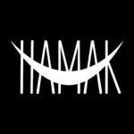 logo teatru improwizacji Hamak, biały napis hamak na czarnym tle